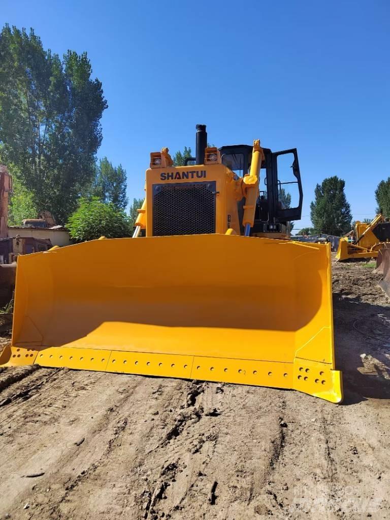 Shantui SD 32 بلدوزرات مجنزرة