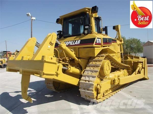 CAT D 7 R LGP بلدوزرات مجنزرة