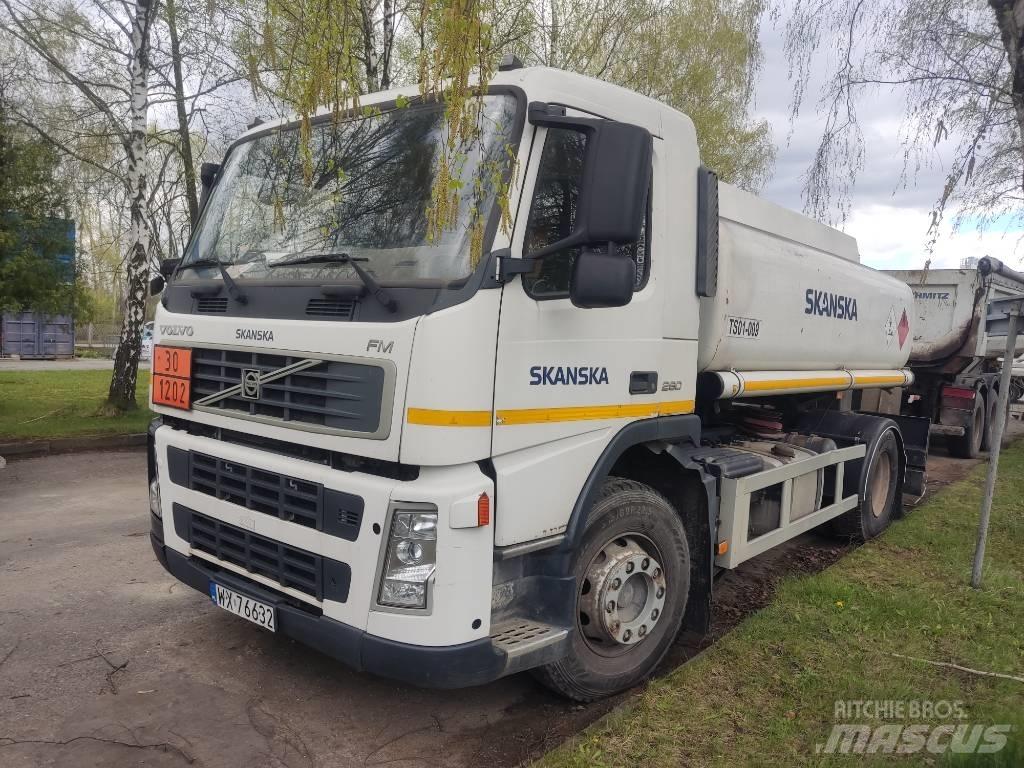  Volvo/Stokota FM/CS شاحنات ذات صهاريج
