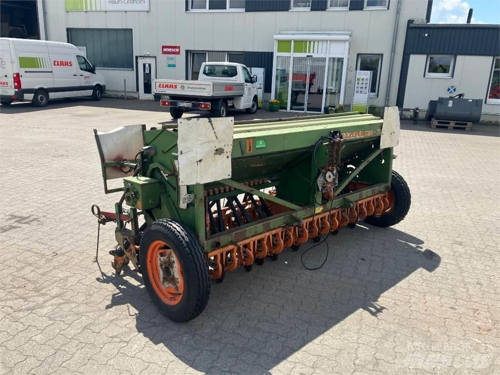 Amazone D8 / 30 E مثاقيب