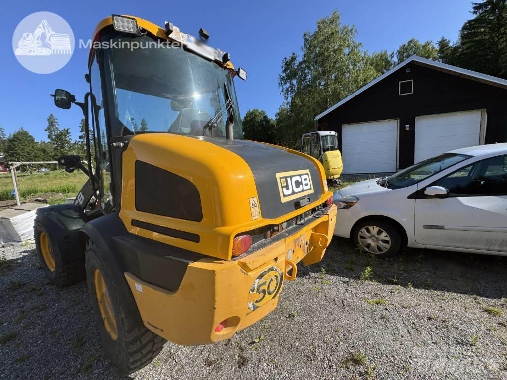 JCB 413 K لوادر بعجل
