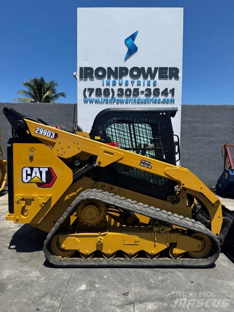 CAT 299D3 لوادر انزلاقية التوجيه