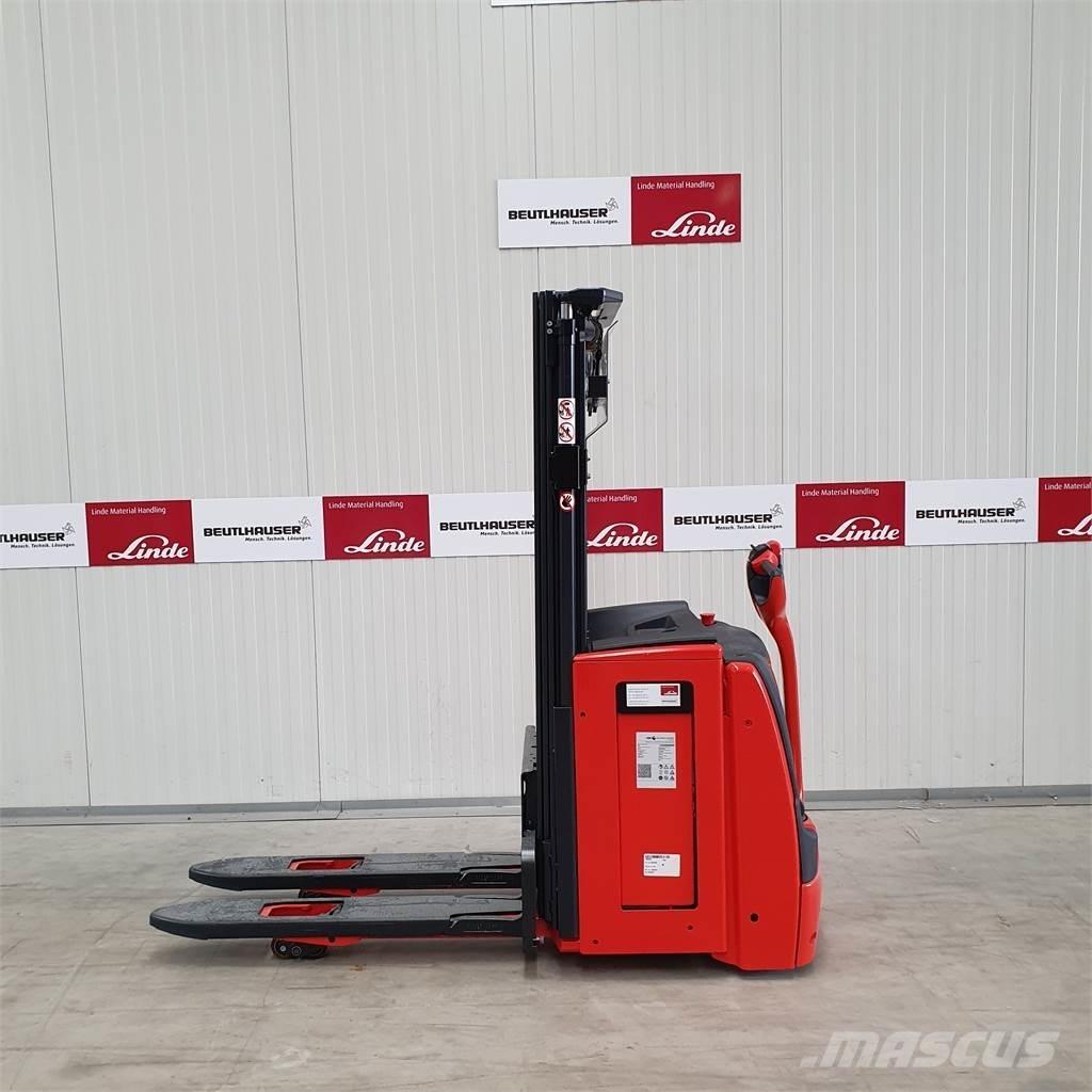 Linde L16i معدات التكديس الجوالة