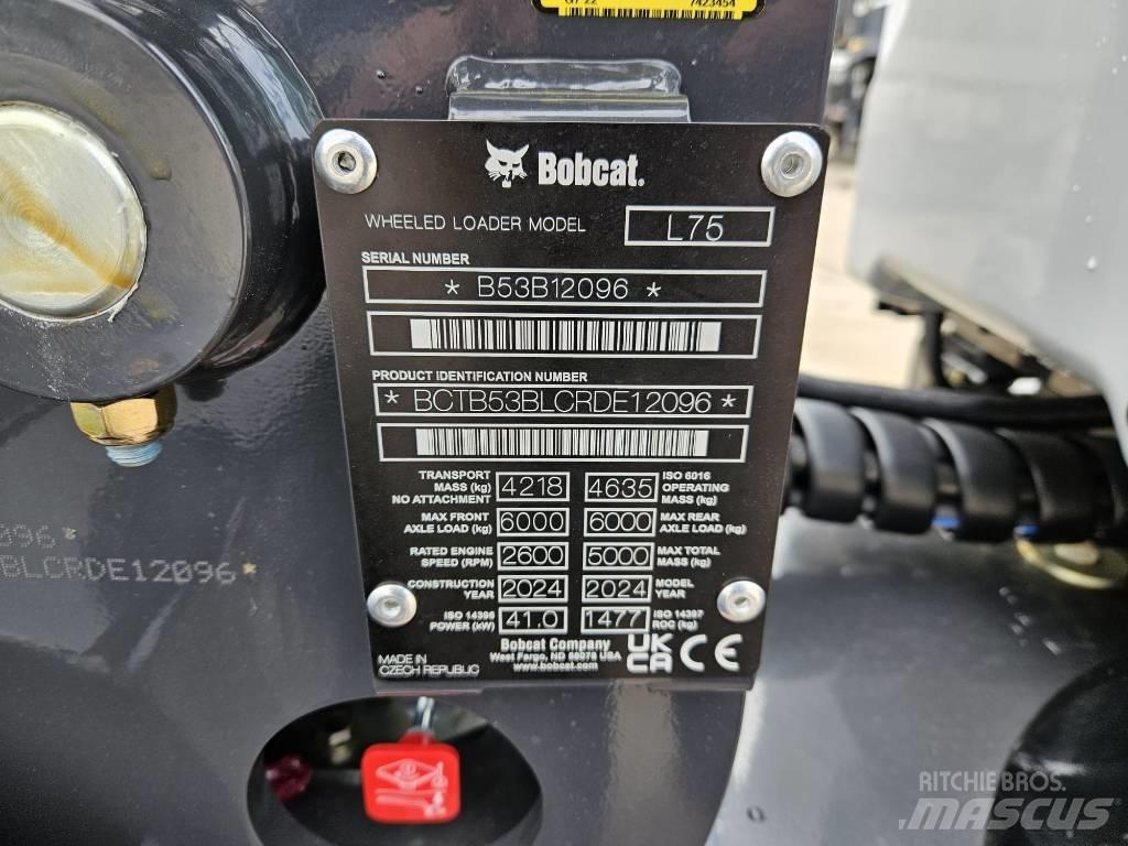 Bobcat L 75 لوادر بعجل