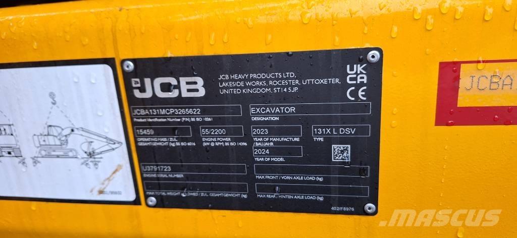JCB 131 X حفارات زحافة