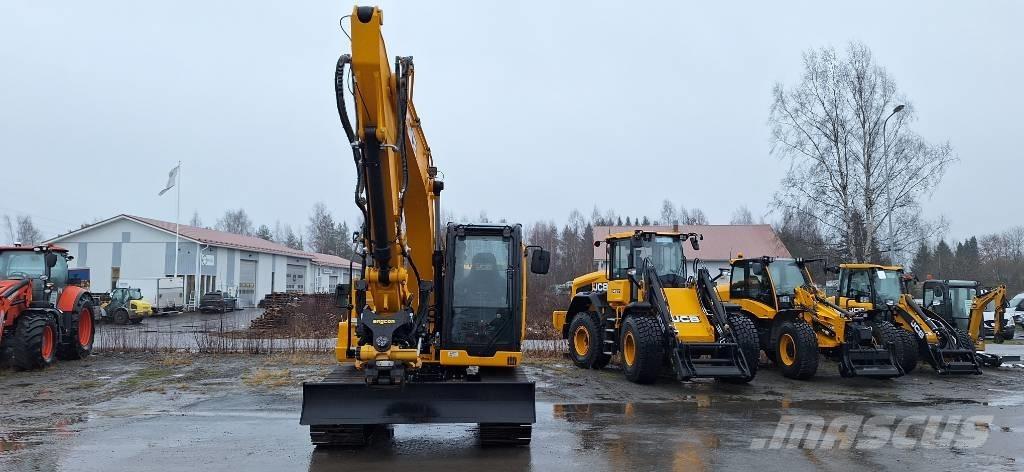 JCB 131 X حفارات زحافة