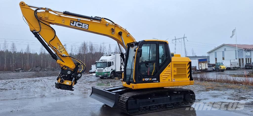 JCB 131 X حفارات زحافة
