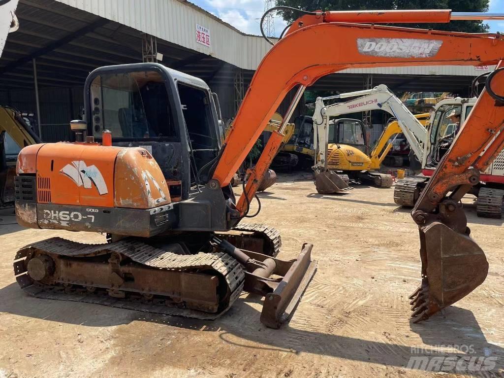 Doosan DH 60-7 حفارات صغيرة أقل من 7 طن (حفارات صغيرة)
