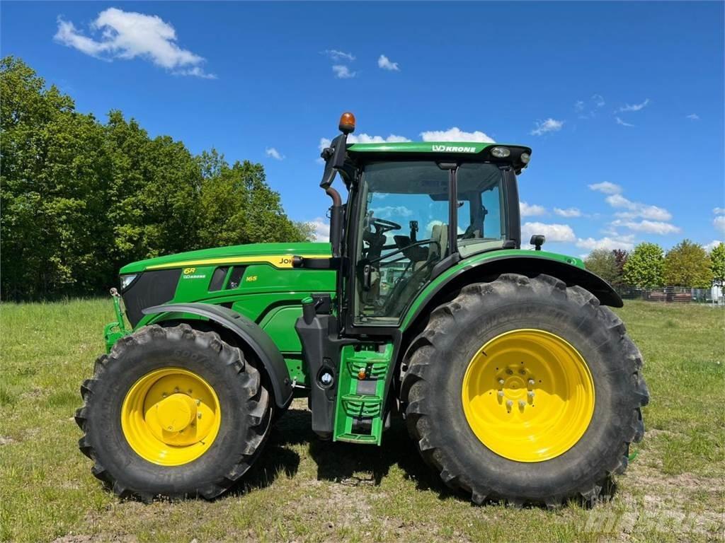 John Deere 6R 165 الجرارات