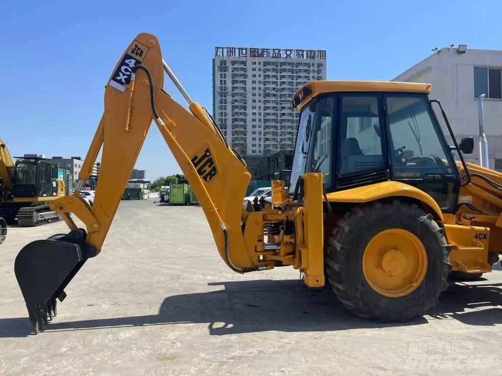 JCB 4 CX لوادر ذات جرافات عكسية