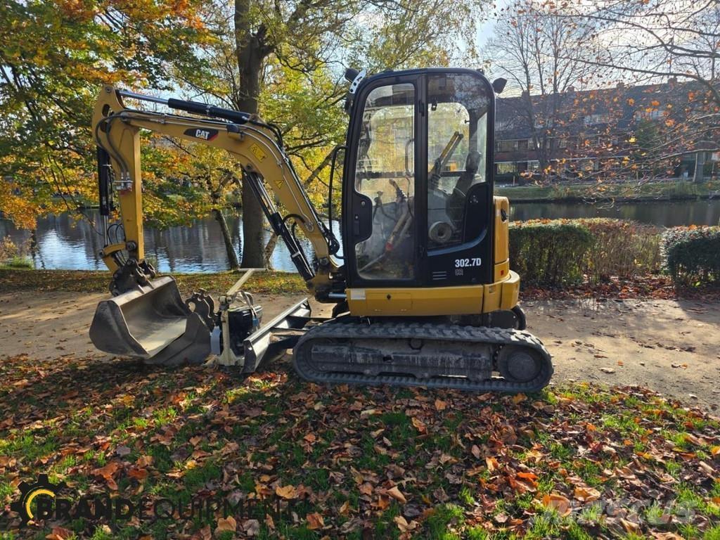 CAT 302.7D CR حفارات صغيرة أقل من 7 طن (حفارات صغيرة)