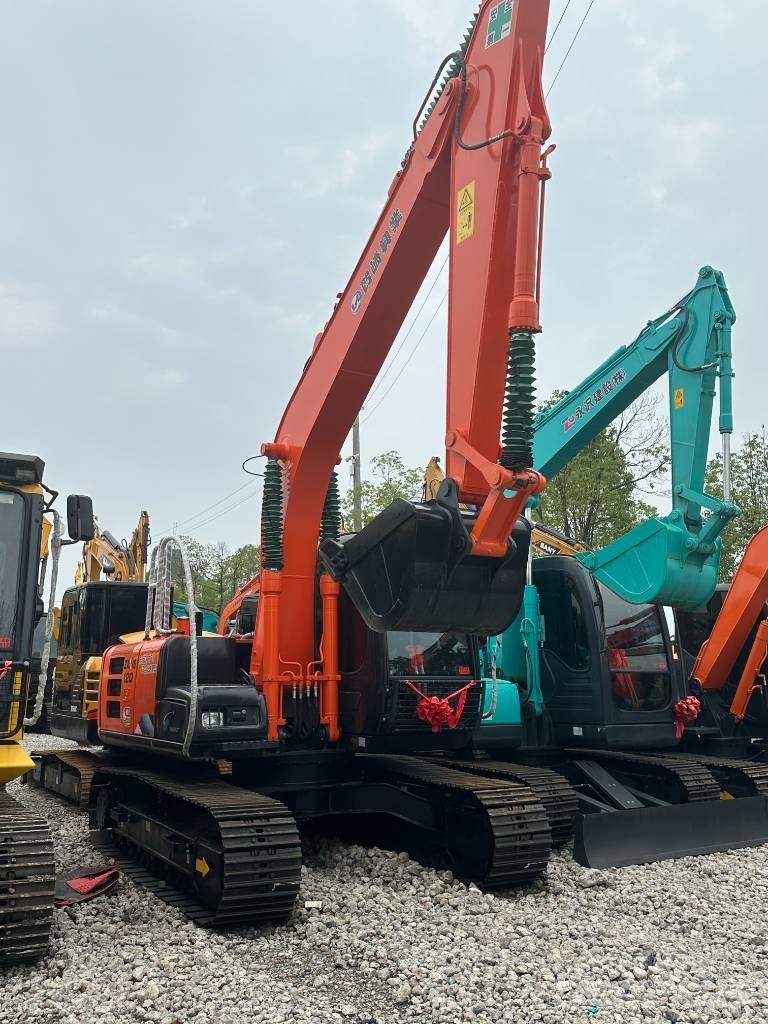 Hitachi ZX 120 حفارات زحافة