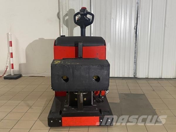 Manitou TI30 RM SP شاحنات مناولة ذاتية الدفع