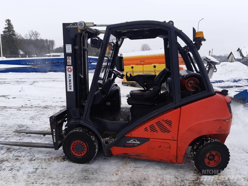 Linde H 25 T شاحنات LPG