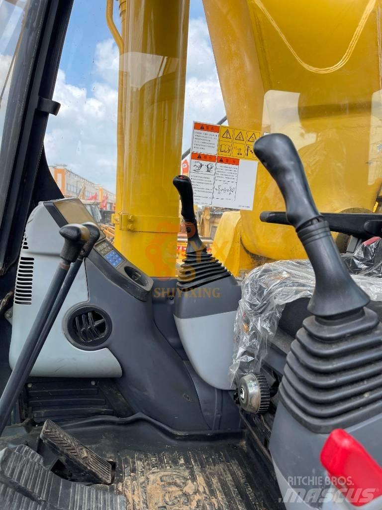 Komatsu PC 450-8 حفارات زحافة