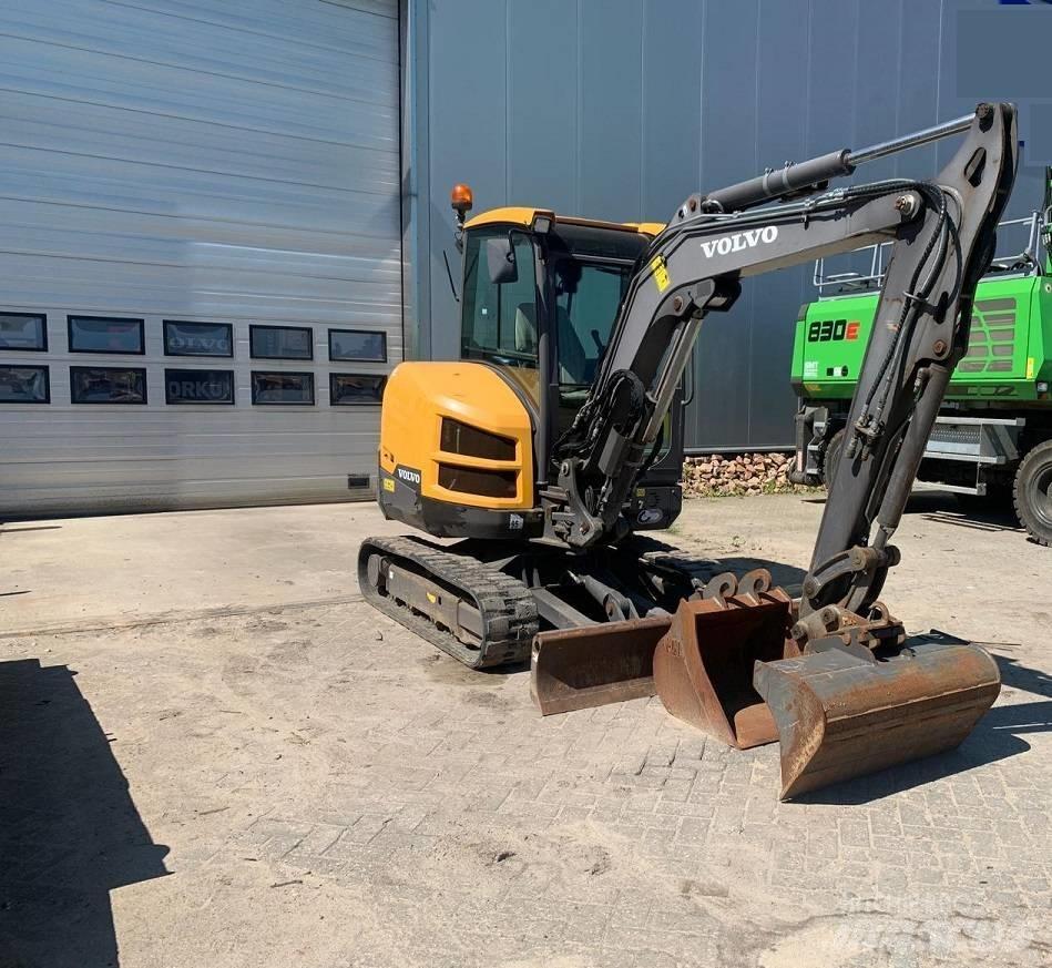 Volvo EC 35 D حفارات صغيرة أقل من 7 طن (حفارات صغيرة)