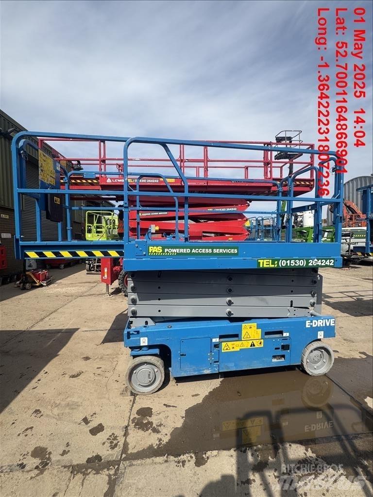 Genie GS 3246 رافعات مقصية الشكل