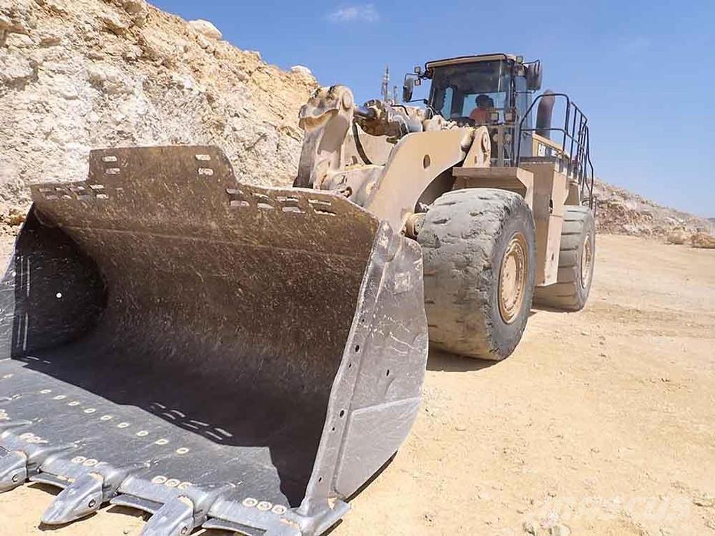CAT 988K لوادر بعجل
