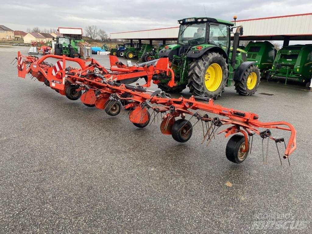 Kuhn GF10812T مكابس وميبسات التبن