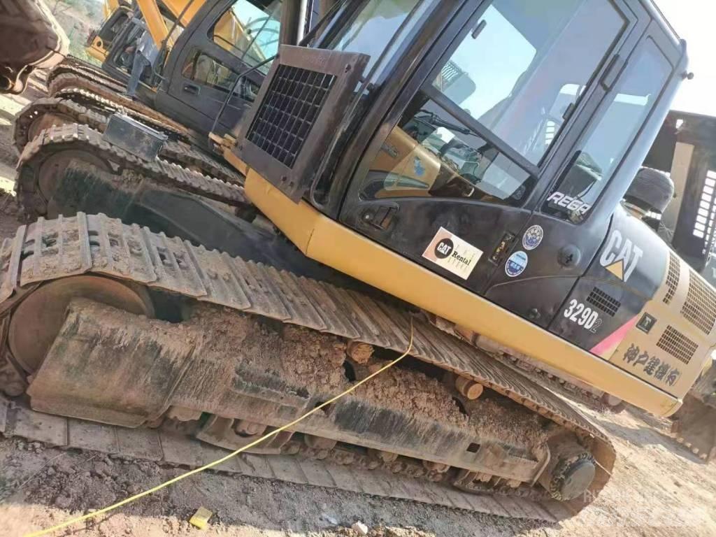 CAT 329 D L حفارات زحافة