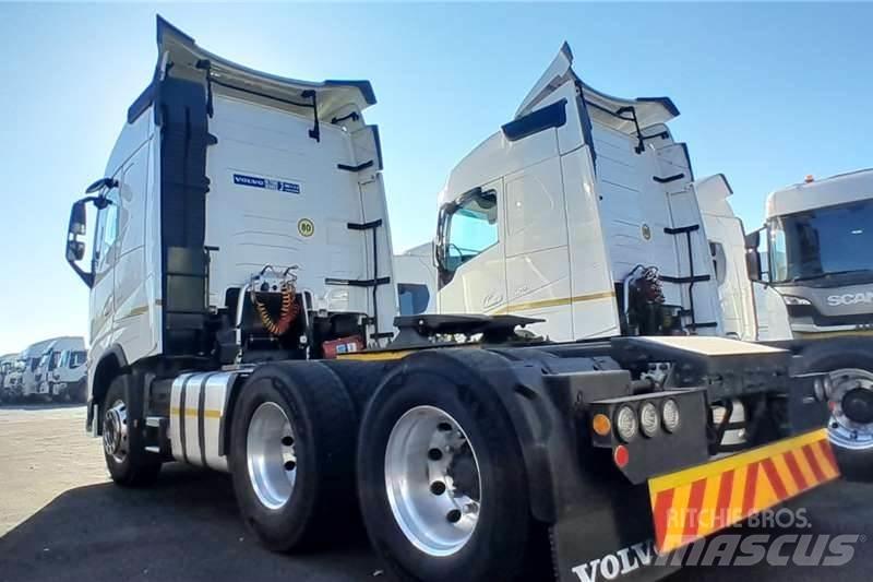 Volvo FH 440 شاحنات أخرى