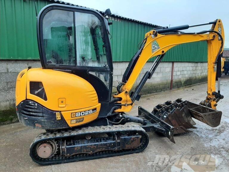 JCB 8026 حفارات صغيرة أقل من 7 طن (حفارات صغيرة)