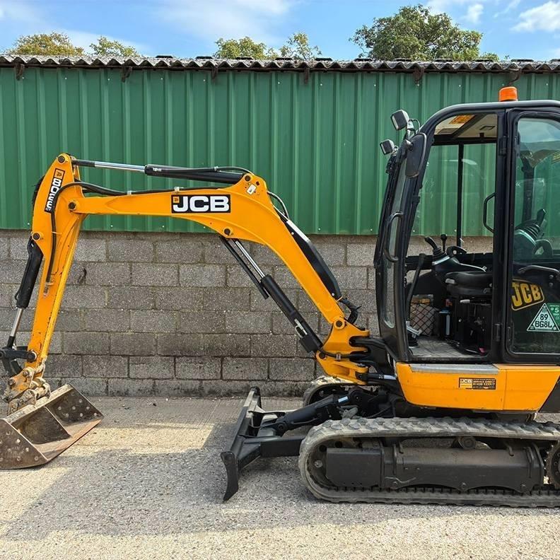 JCB 8026 حفارات صغيرة أقل من 7 طن (حفارات صغيرة)