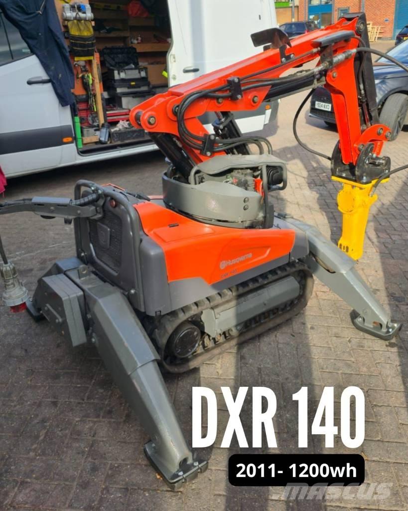 Husqvarna DXR 140 حفارات صغيرة أقل من 7 طن (حفارات صغيرة)