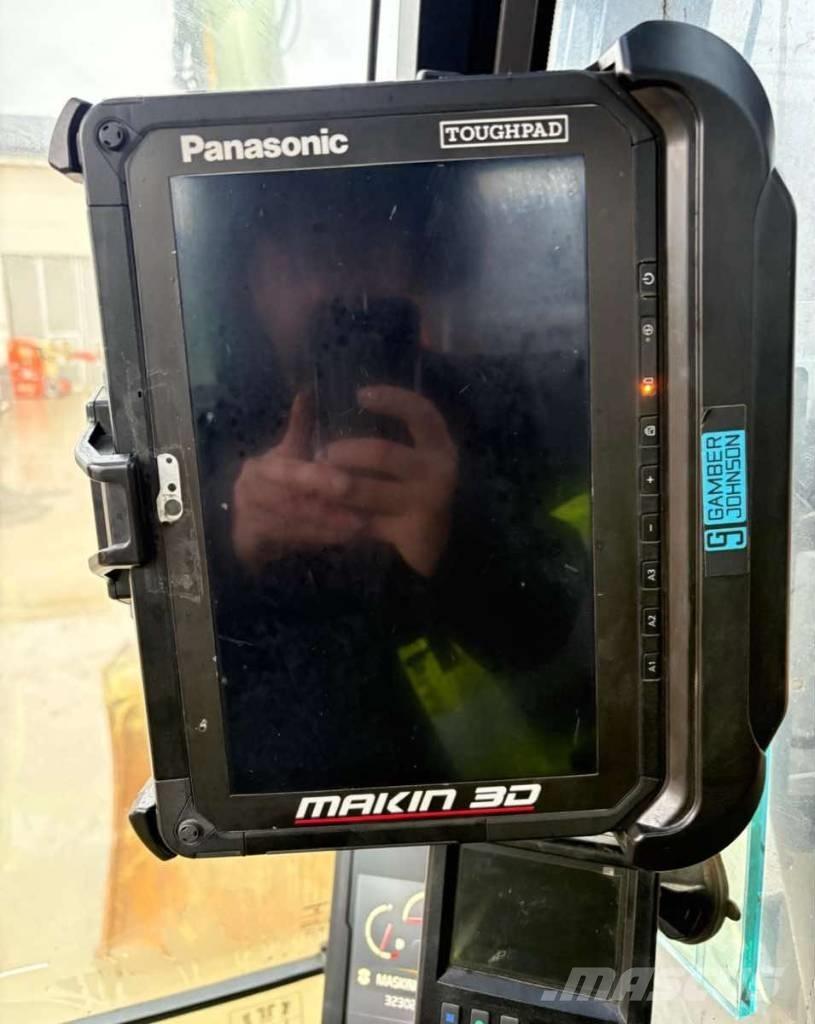 Volvo EC 250 EL حفارات زحافة