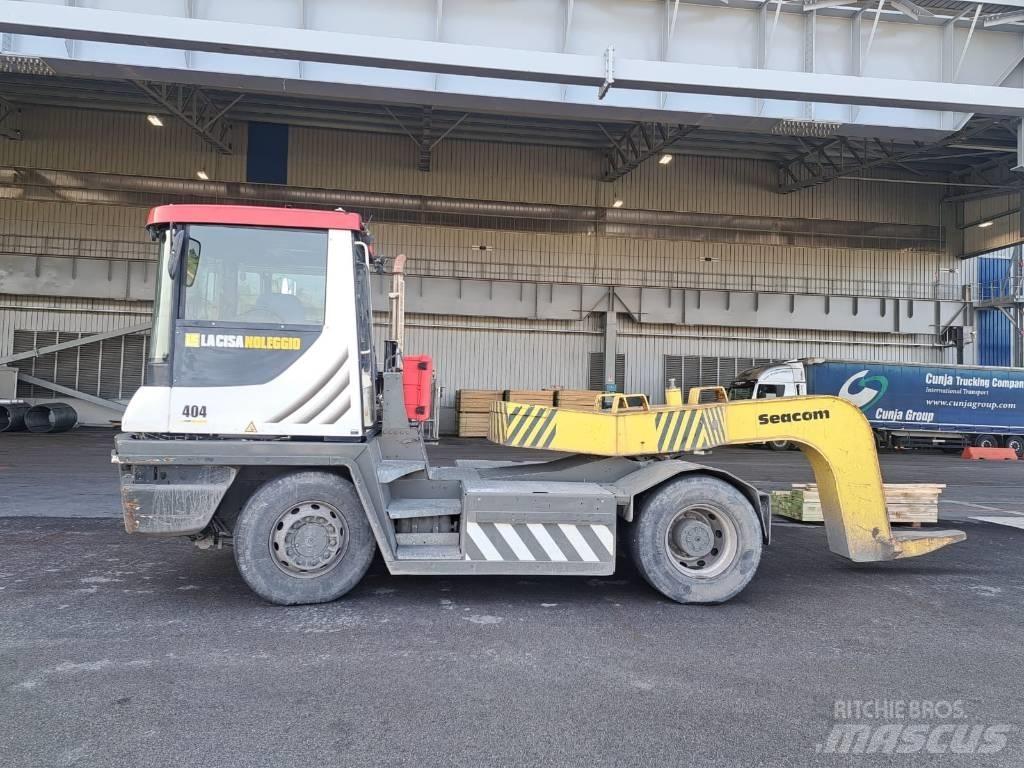Terberg RT223 جرارات صالات المطارات