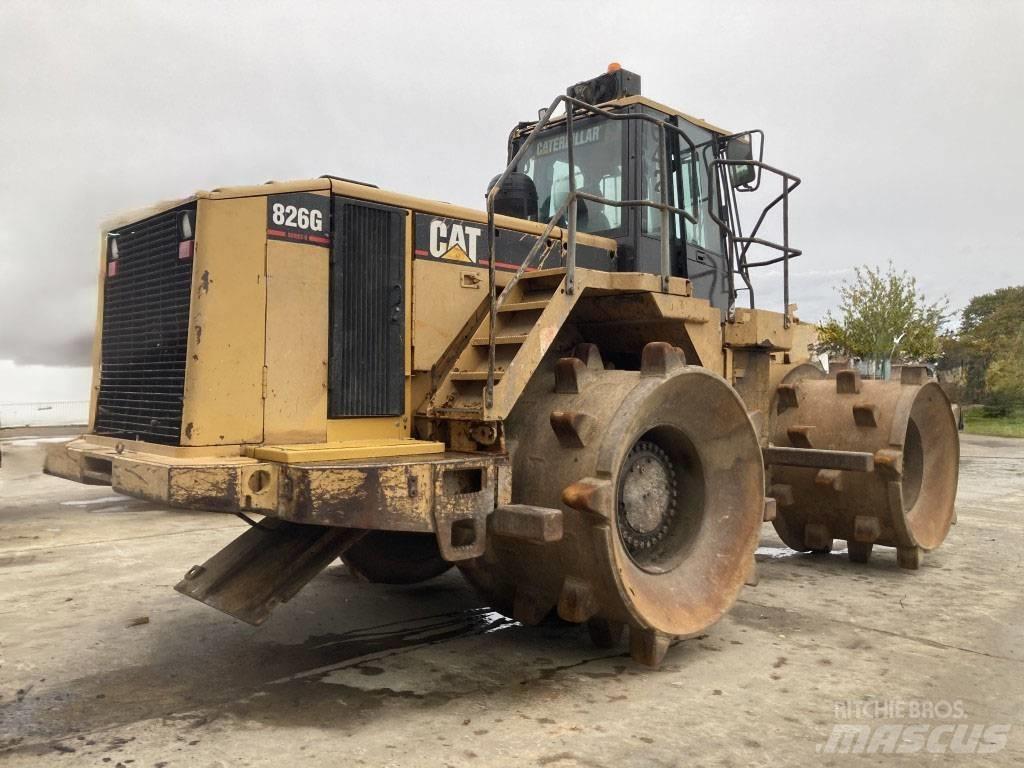 CAT 826 G II مكابس المخلفات