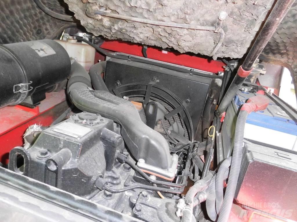 Manitou MI 35 D شاحنات الديزل