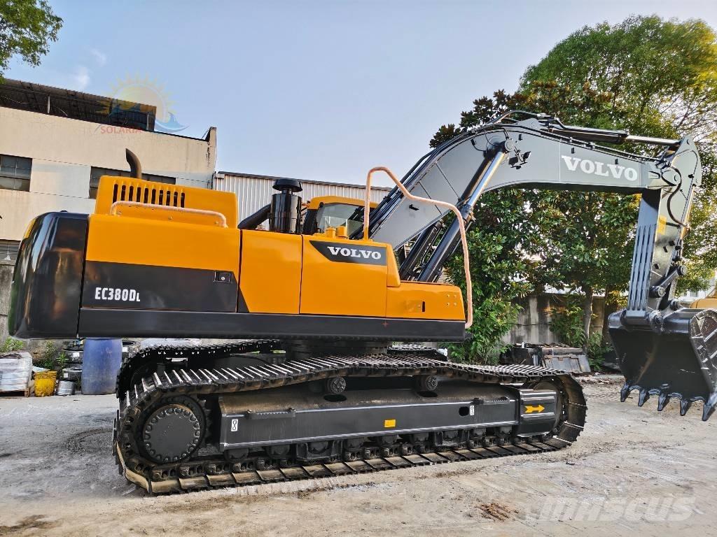 Volvo EC 380 D L حفارات زحافة