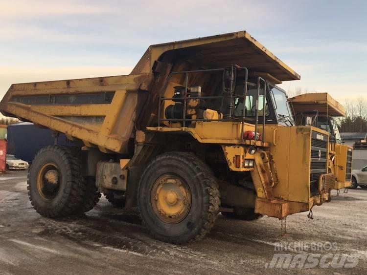 Komatsu HD405-6 شاحنات المخلفات الصلبة