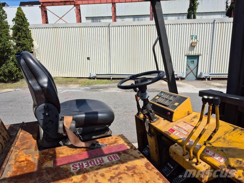 Royal T300C شاحنات ذات رافعات شوكية - أخرى