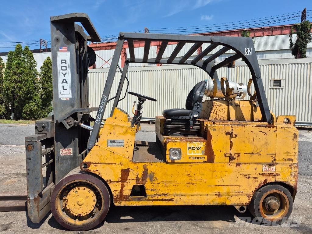 Royal T300C شاحنات ذات رافعات شوكية - أخرى