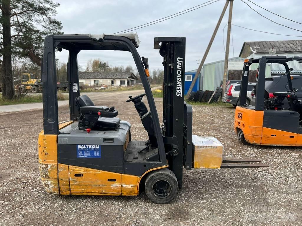 UniCarriers TX 3 18 شاحنات ذات رافعات شوكية تعمل بالكهرباء
