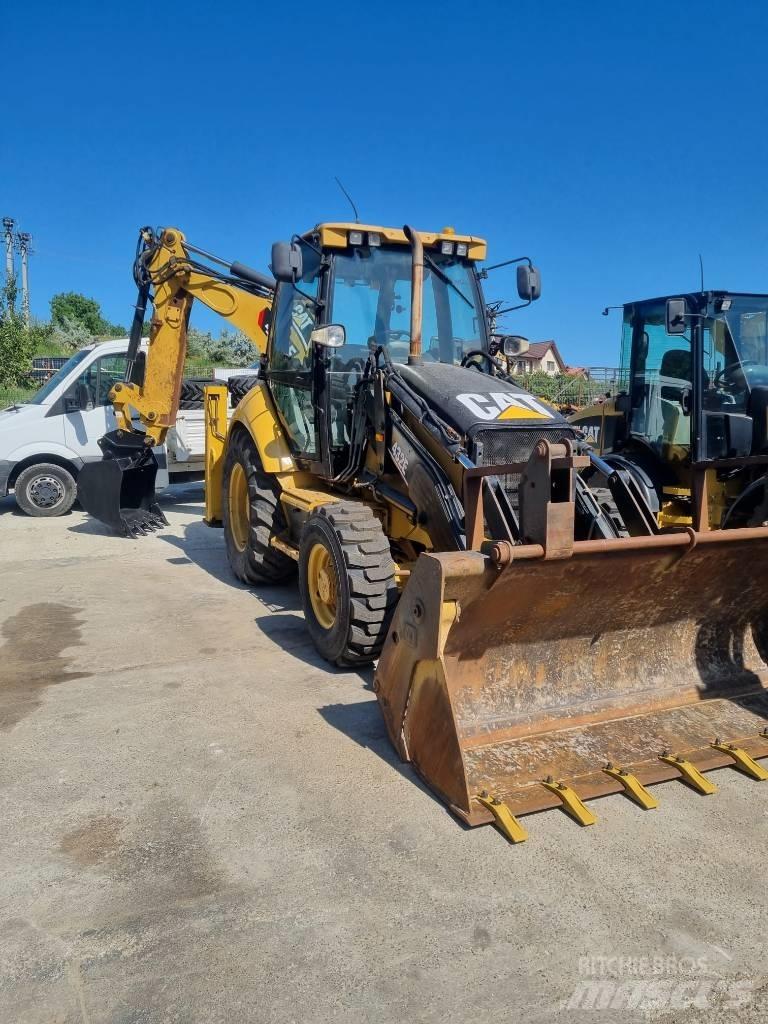 CAT 432E لوادر ذات جرافات عكسية