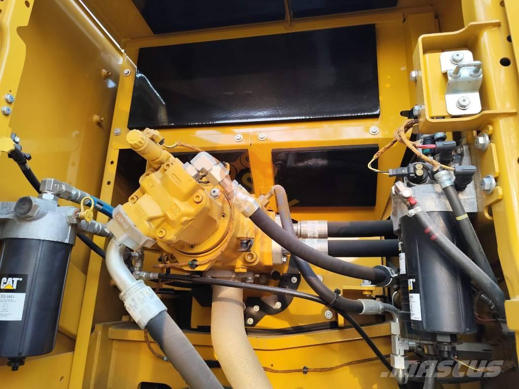 CAT 336 NEXT GEN حفارات زحافة