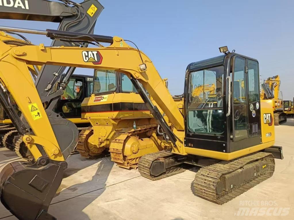 CAT 305.5 حفارات صغيرة أقل من 7 طن (حفارات صغيرة)