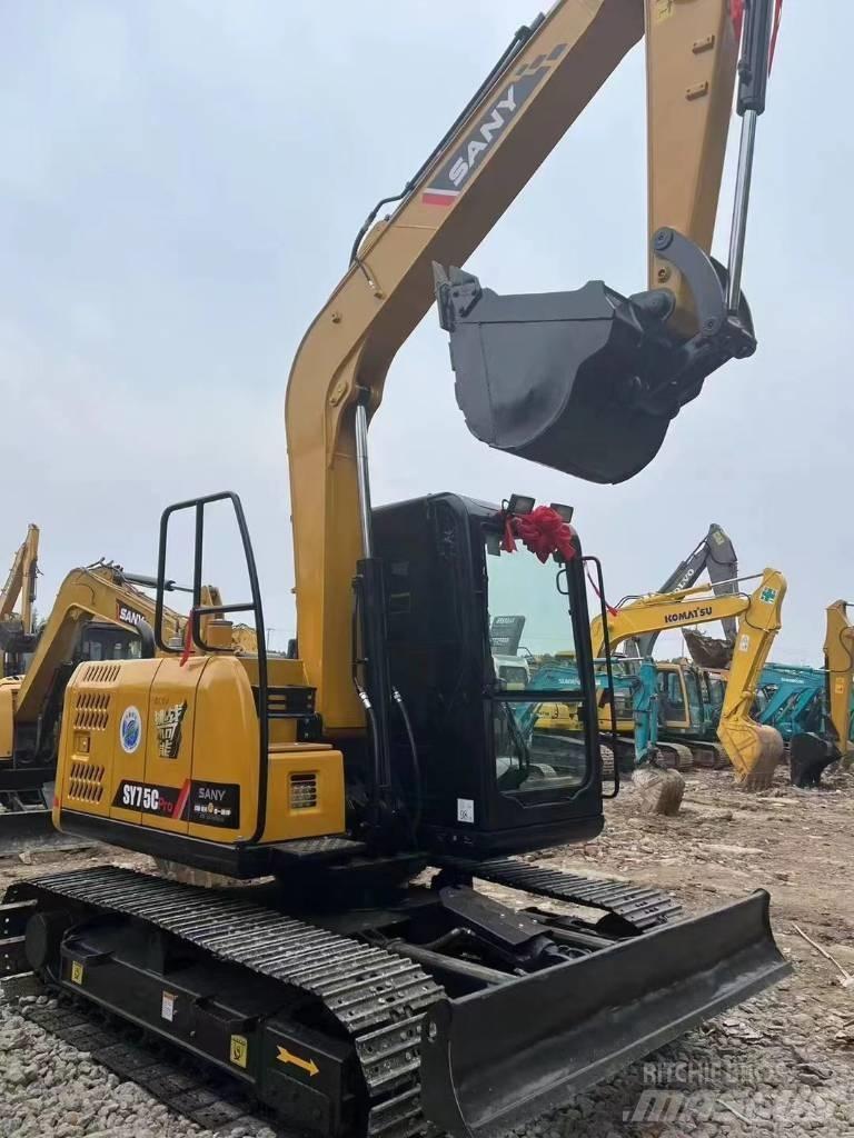 Sany SY 75 C حفارات زحافة