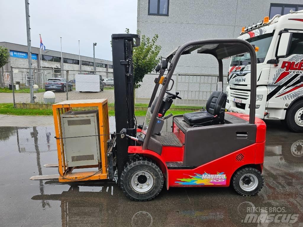 Manitou ME 425 شاحنات ذات رافعات شوكية تعمل بالكهرباء