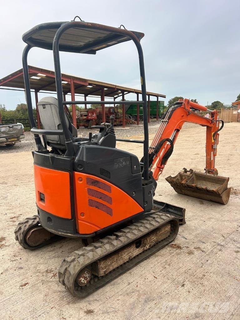 Hitachi ZX 17 U-2 حفارات صغيرة أقل من 7 طن (حفارات صغيرة)