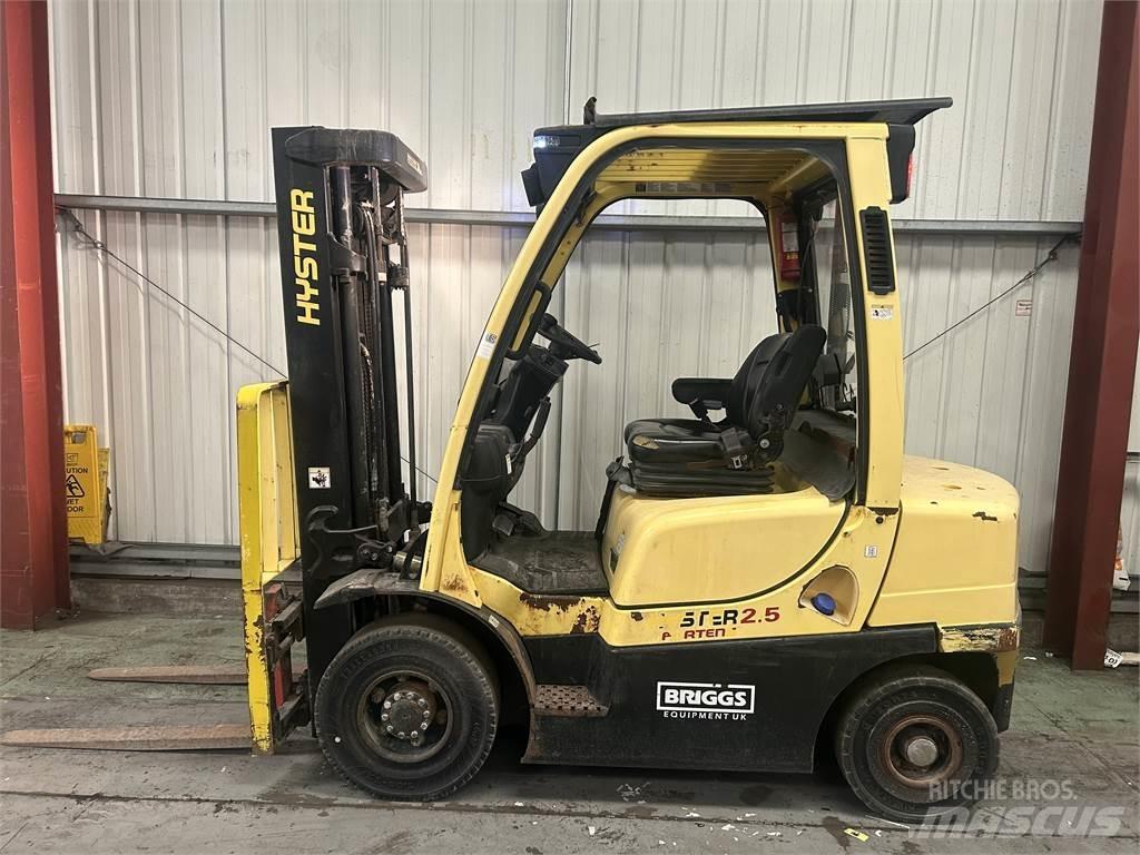 Hyster H2.5FT شاحنات الديزل