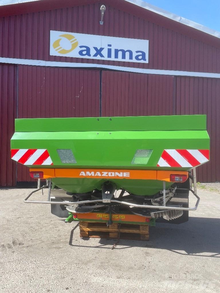 Amazone ZA-V 3200 معدات فرد المواد المعدنية