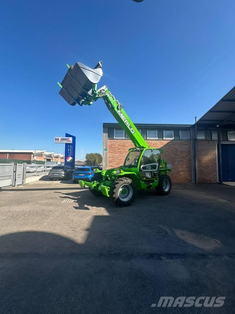 Merlo P 40.17 مناولات متداخلة