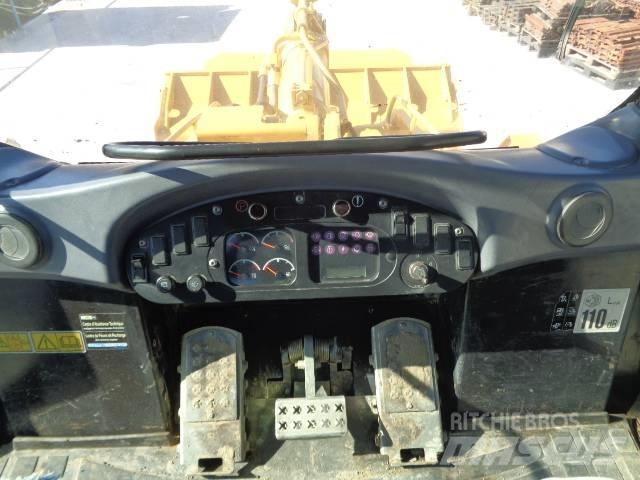 CAT 963 C II لوادر زحافة