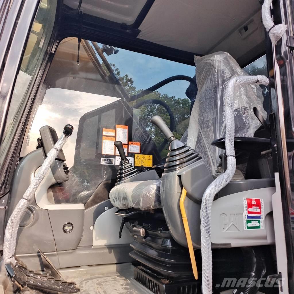 CAT 320 D2L حفارات زحافة