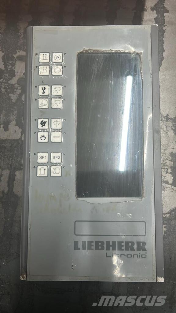 Liebherr 939592801 معدات النقل - غير ذلك