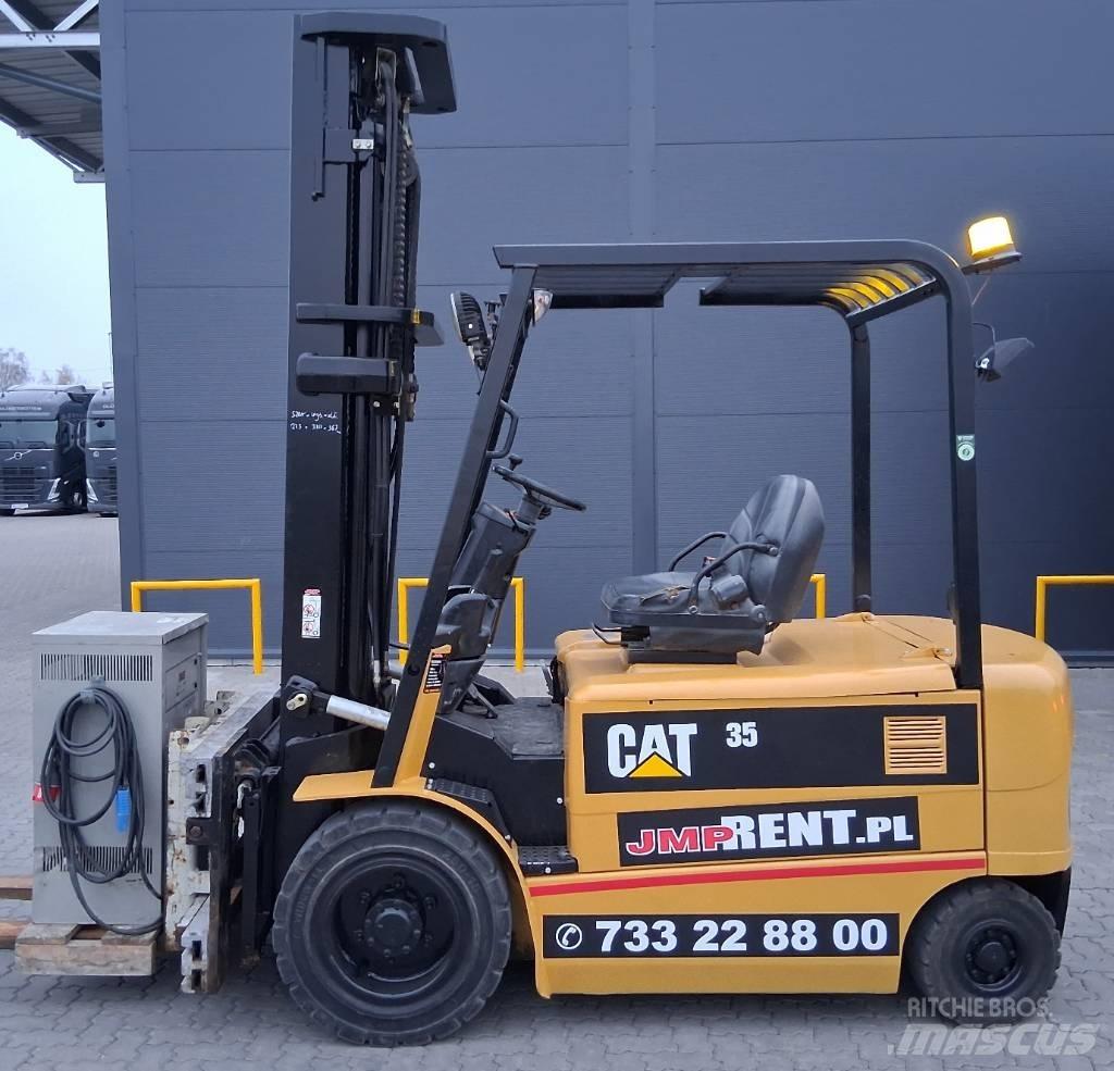 CAT EP 35 K PAC شاحنات ذات رافعات شوكية تعمل بالكهرباء